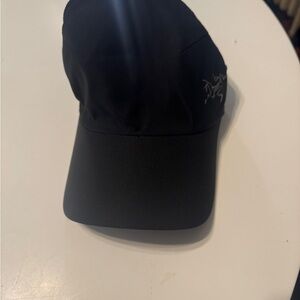 Arc'teryx Black Hat Classic Design